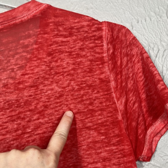 Disney Red Minnie Mouse Howdy Short Sleeve T-Shirt Women's Size Small - Picture 8 of 8